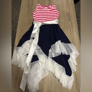 Girls gorgeous, layered fashion dress with ribbon belt